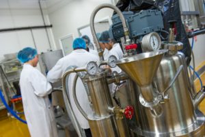 photo corporate de l'ENILV de La Roche sur Foron ( école nationale des industries du lait et des viandes), la halle technologique ou les élèves apprennent les différentes techniques de production liées à l'industrie agroalimentaire, a La Roche sur foron, le 12 novembre 2014, photo Gilles BERTRAND www.gillesbertrand.fr